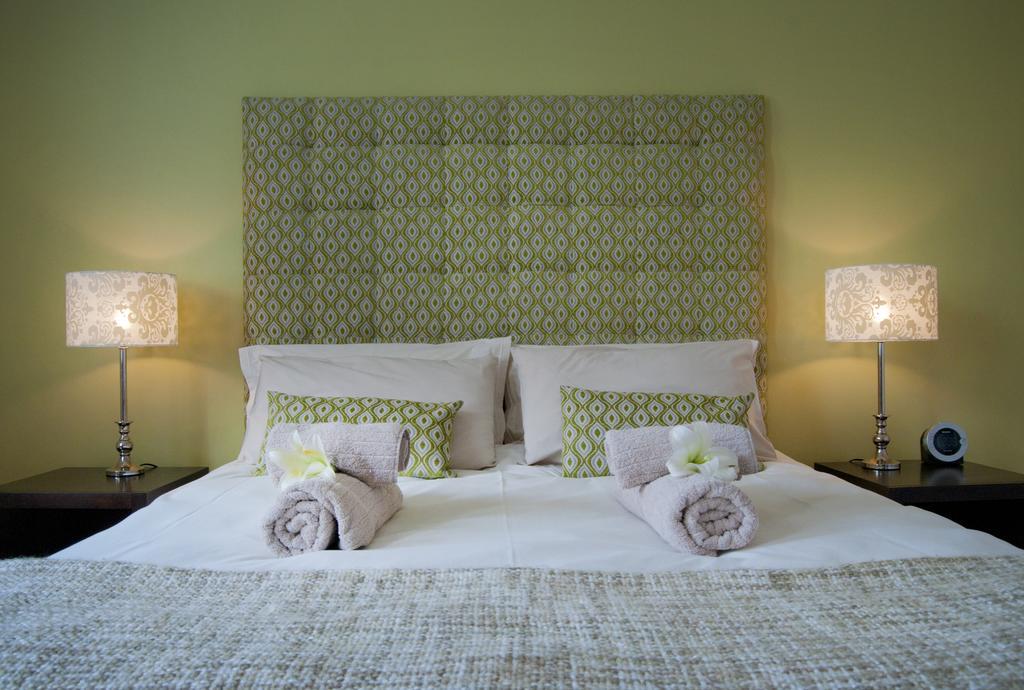 Six On Scott Bed & Breakfast Кейптаун Стая снимка